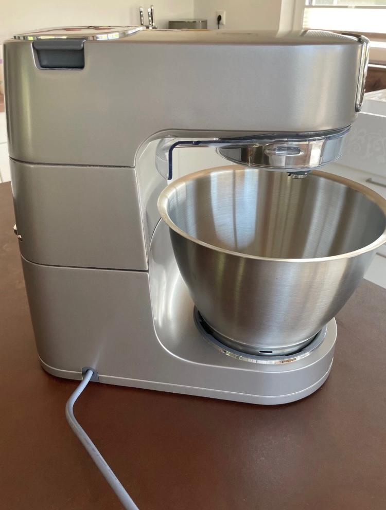 Kenwood Titanum Chef Patissier XL, Waage, Wärmefunktion, mit sehr viel Zubehör