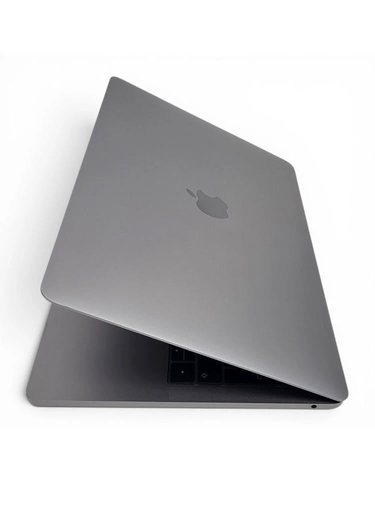 Apple MacBook Pro 13” (2017) – Technisch einwandfreier Zustand