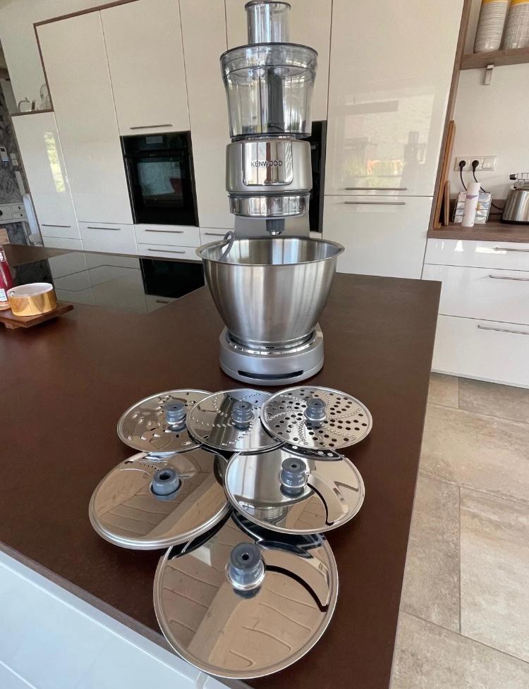 Kenwood Titanum Chef Patissier XL, Waage, Wärmefunktion, mit sehr viel Zubehör
