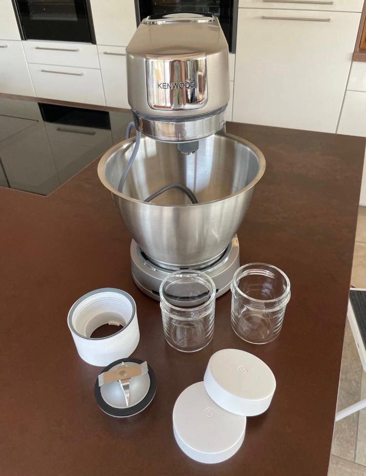 Kenwood Titanum Chef Patissier XL, Waage, Wärmefunktion, mit sehr viel Zubehör